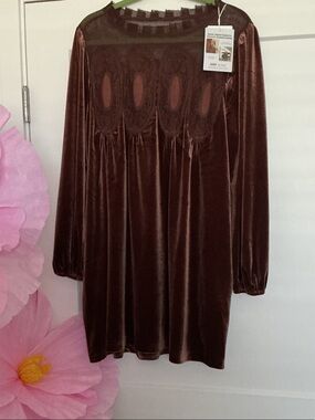 Boho Style Velvet Lace Yoke Shift Dress or Tunic  in Rich, Deep Brown XL.  NWT